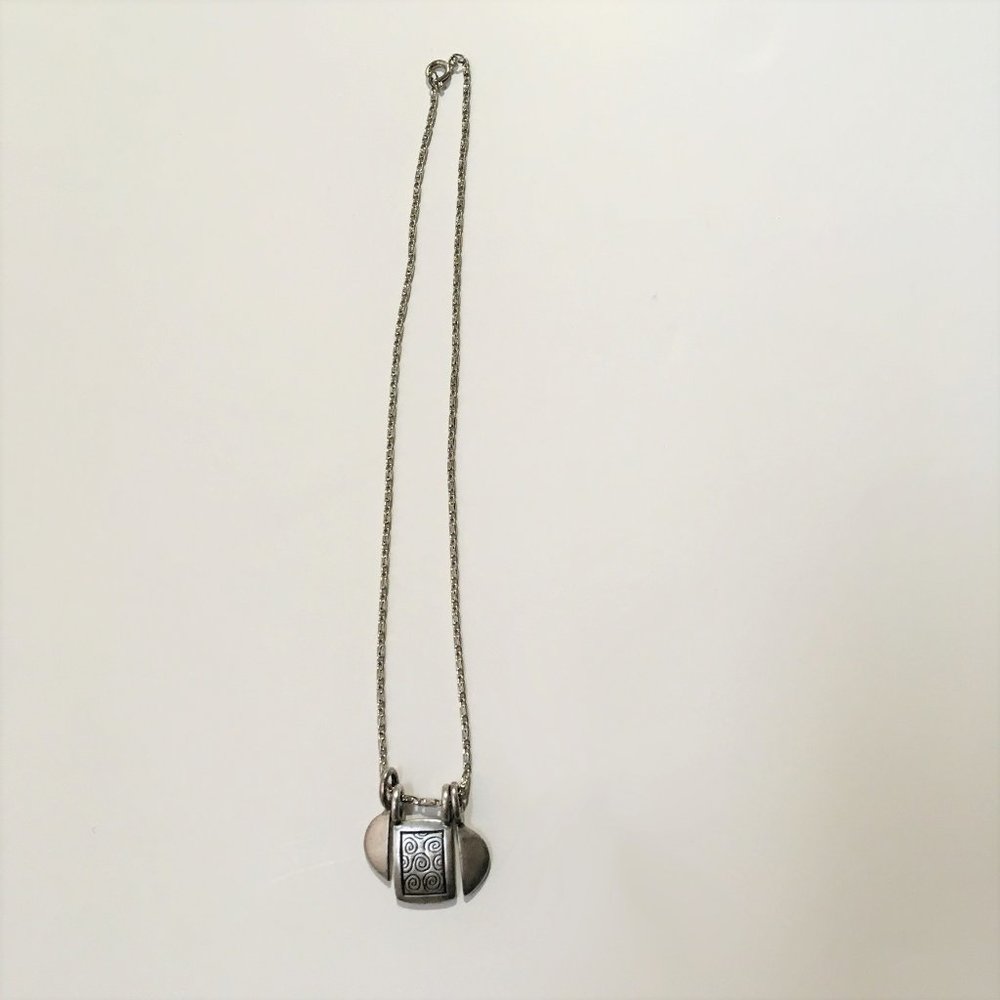 Sliding Pendant Necklace